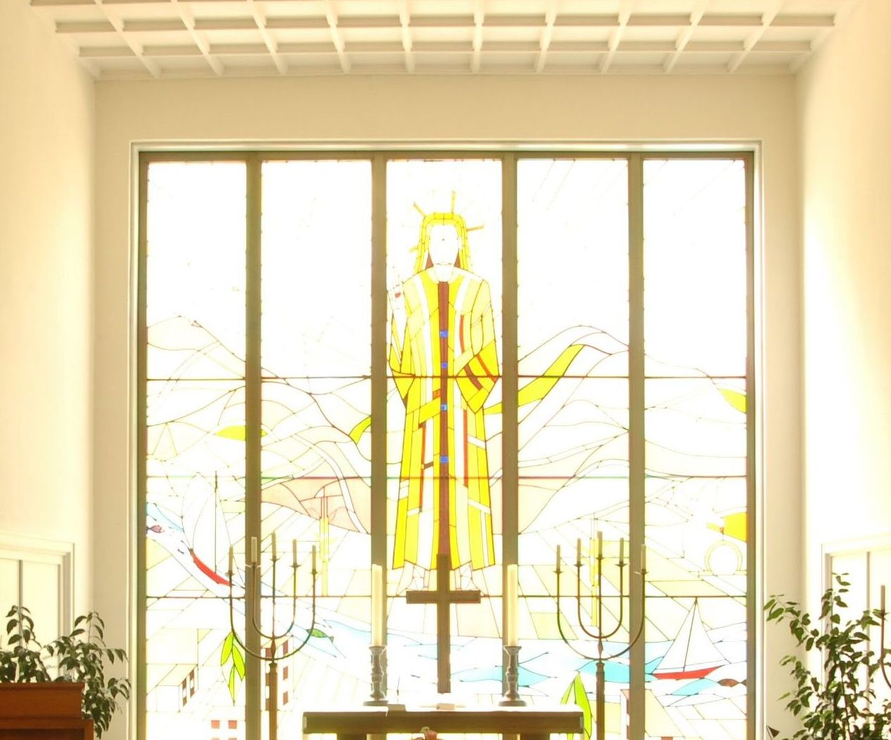 Innansicht der Friedhofskapelle auf dem Rensefelder Friedhof in Bad Schwartau