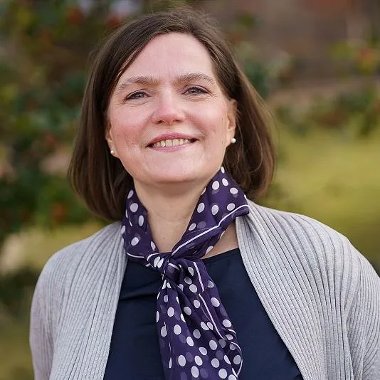 Nicole Ott, Gemeindesekretärin